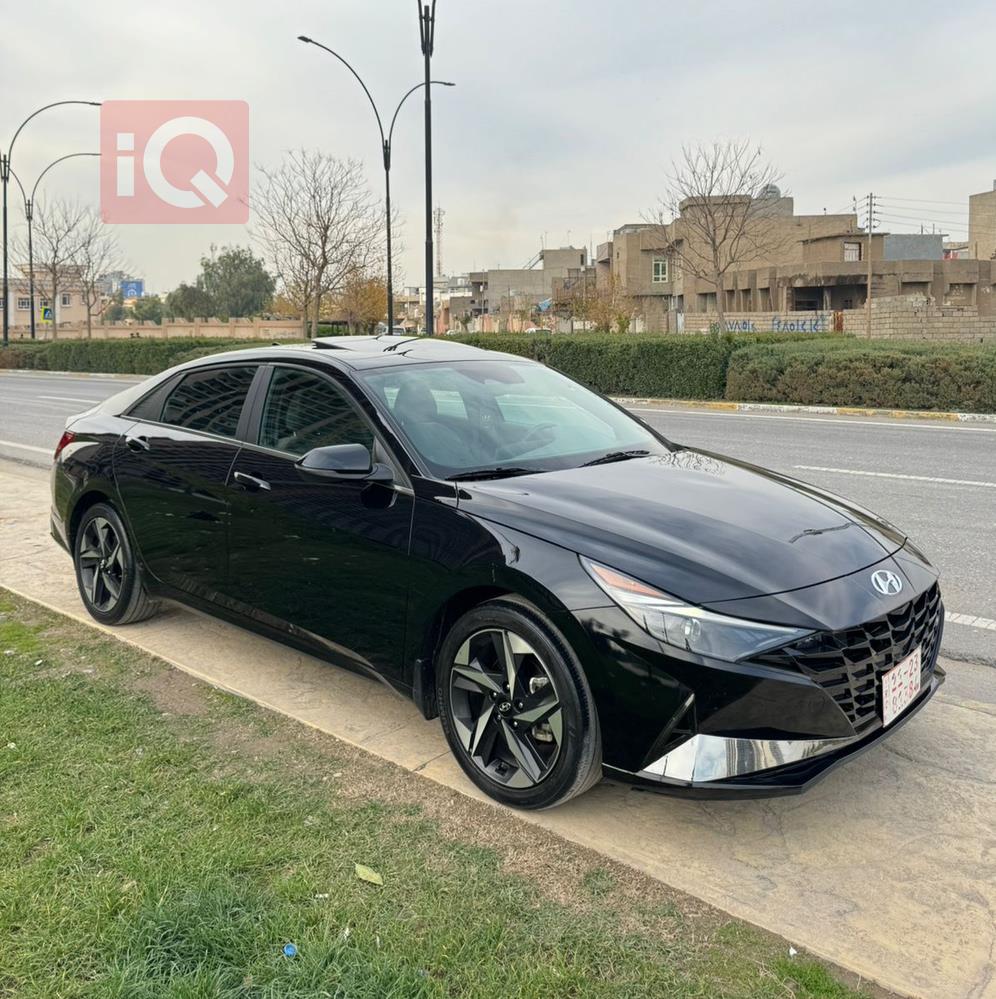 هیوندای ئەلەنترا